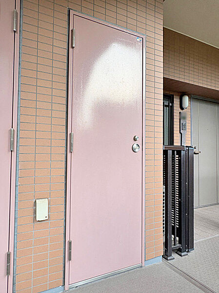 専用のトランクルーム（使用料無償）には、アウトドア用品や季節もの等の収納に便利です。