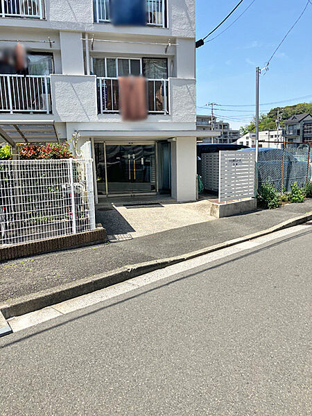 エントランス。