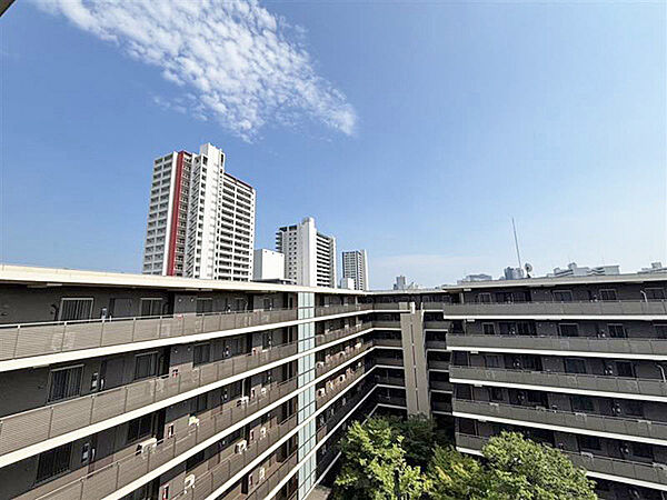 住戸からの眺望。