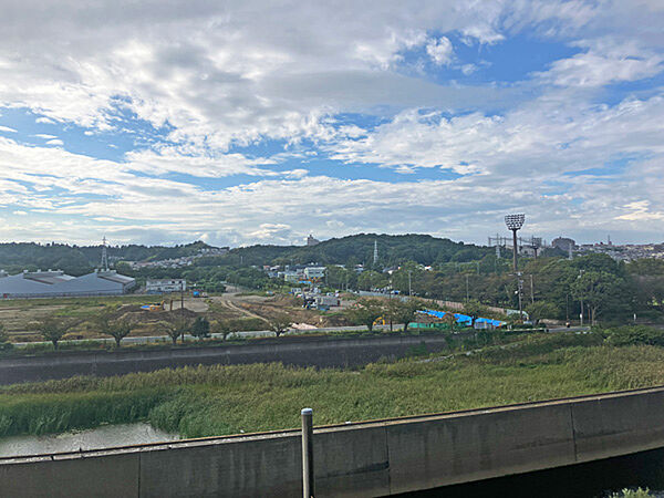 バルコニーから見た西側の眺望