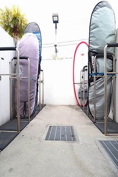 サーフボード置場（15区画、空き状況要確認）