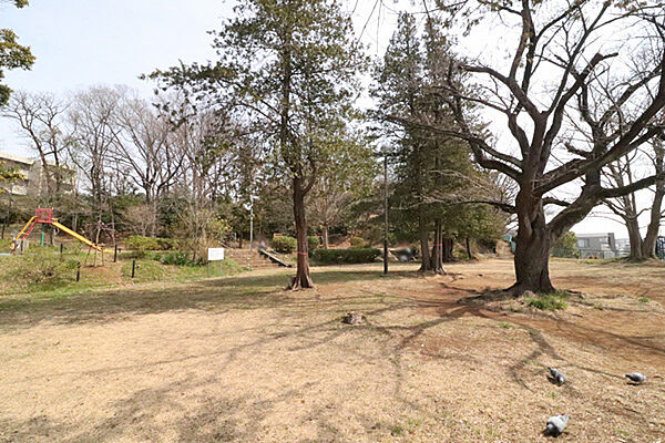 弘法松公園まで約320ｍ（徒歩4分）