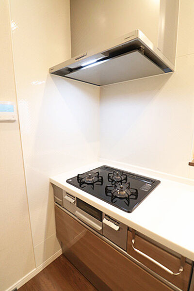 グリル付3口コンロでお料理の効率も上がります