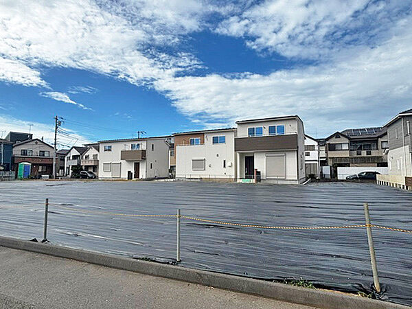 総武線「船橋」駅バス9分・「八栄小学校入口」停徒歩8分　複数沿線利用可
