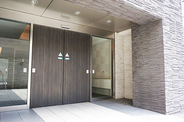 マンションの「顔」であるメインエントランス