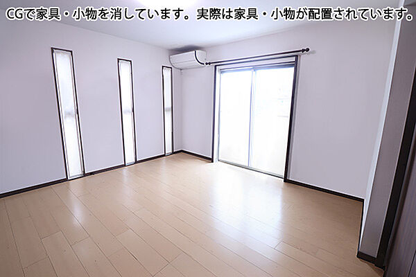 リビングに隣接した約9.6帖の洋室。2面採光で明るいお部屋です（CGで家具・小物を消しています）