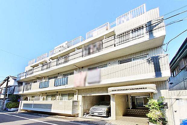 京成本線「京成高砂」駅　徒歩16分　4階建ての低層マンション