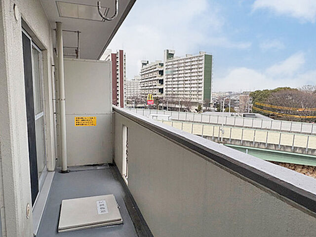 バルコニー グリーンパーク東綾瀬 6階/-