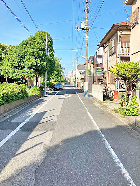 JR常磐緩行線「金町」駅 徒歩12分、京成金町線「京成金町」駅 徒歩13分です