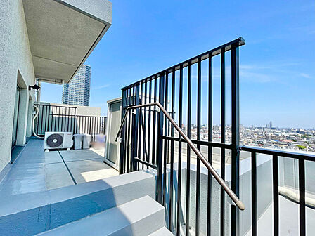 11.34？の開放感あふれるルーフバルコニー付！