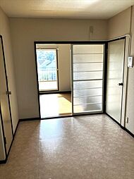 ファミール木倉 201 2階3Kの室内