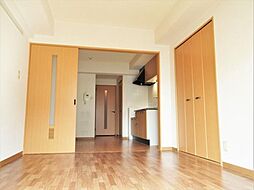 コモドーレ 202 2階1DKのリビング/ダイニング