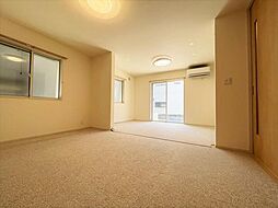 市川市菅野5丁目7-18戸建 4LDKの室内