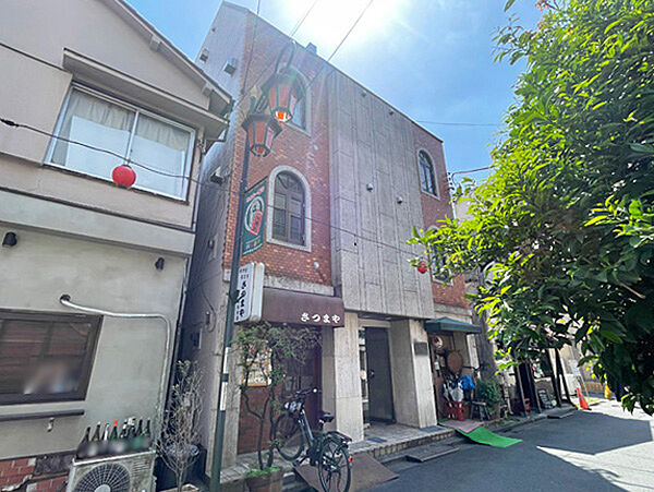 駅からのアクセス良好。通勤・通学に便利な立地です