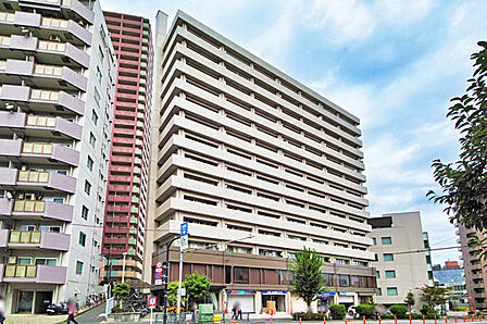 複数路線利用可能でお出かけの際に便利です。