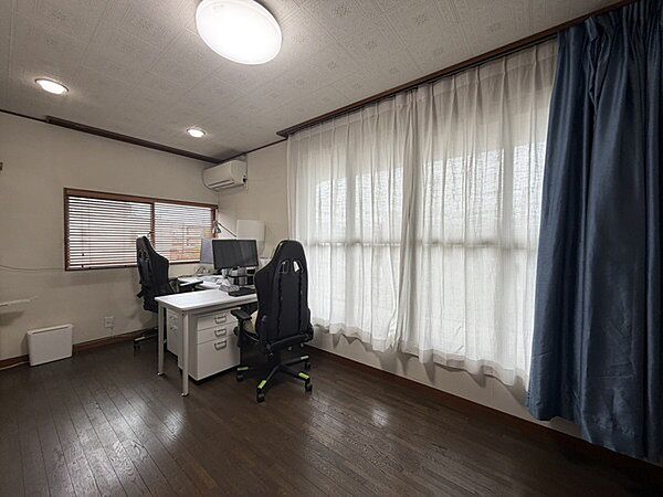 室内