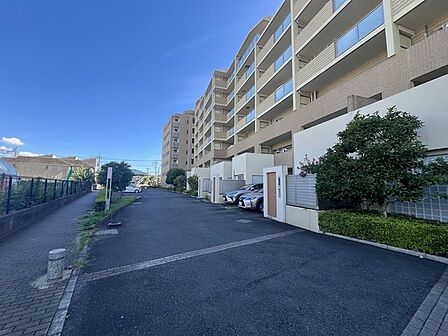 ◇駐車場＆外観◇