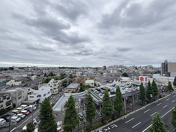 開けた眺望で遠くまで見渡せる開放感が魅力の明るいロケーション開けた眺望で遠くまで見渡せる開放感が魅力の明るいロケーション