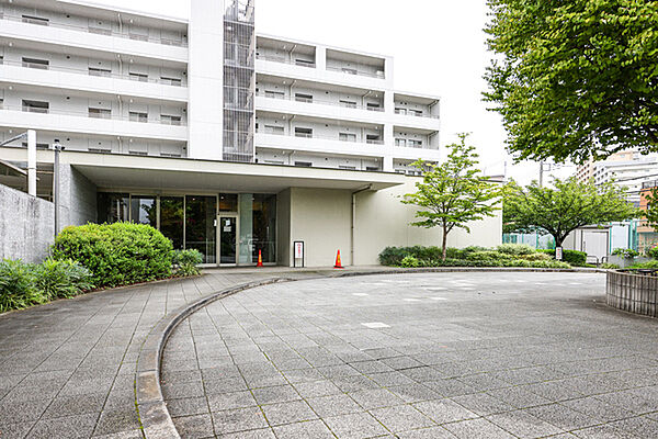 24時間ゴミ出しが可能です。ペットの飼育も可能(細則あり)。詳細はぜひお問い合わせください。【現地外観写真】
