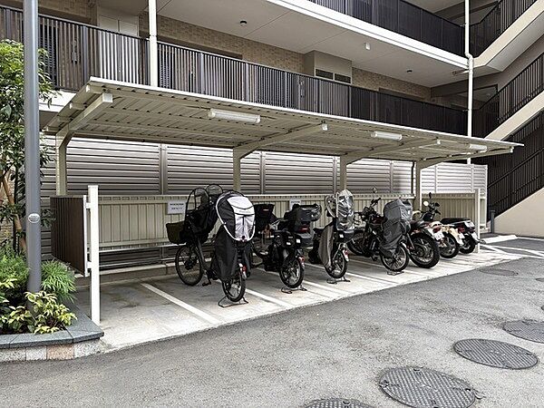 駐輪場