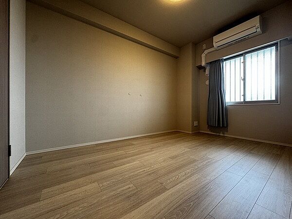 全居室収納付きにつき、居住空間を有効にお使いいただけます。