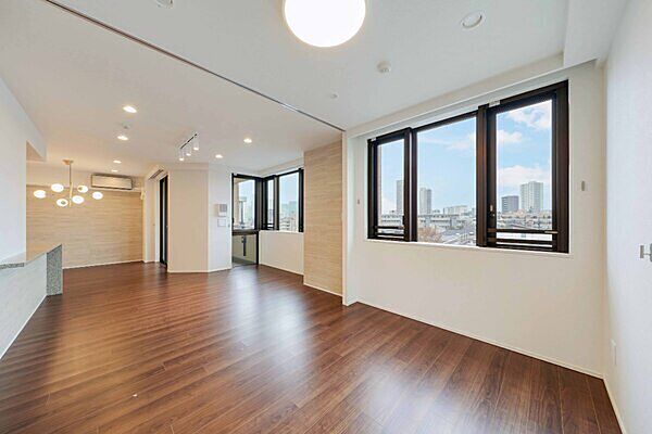 ※販売対象に家具・調度品は含まれません。LDに床暖房が備わっており、寒い季節でも足元から優しくお部屋全体をあたためます。