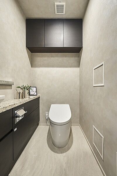 トイレを拡大表示