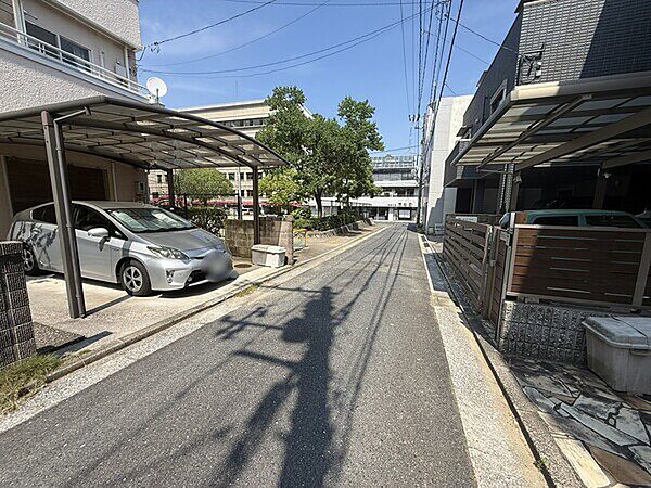 前面道路含む、現地外観写真です。前面道路含む、現地外観写真です。