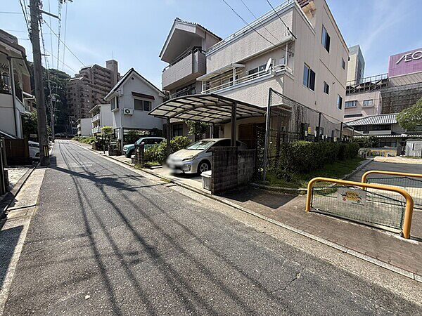 前面道路含む、現地外観写真です。前面道路含む、現地外観写真です。
