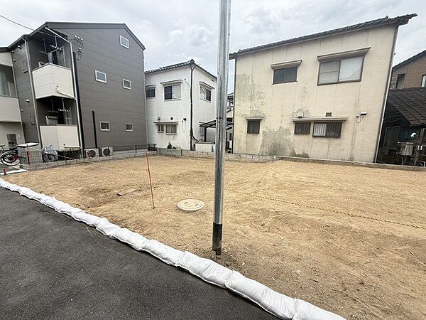 現地土地写真。No.2区画写真です。現況更地です。現地土地写真。No.2区画写真です。現況更地です。