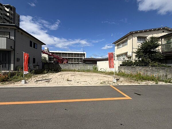 現地土地写真です。現況更地です。
