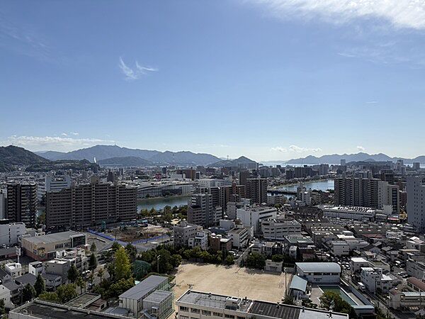 周辺を拡大表示