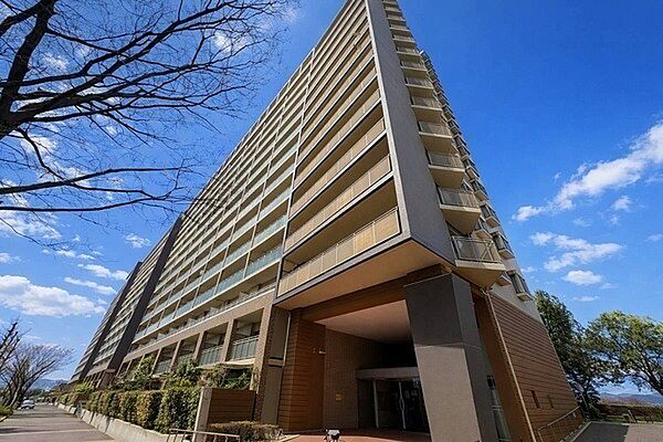 外観：327002227069