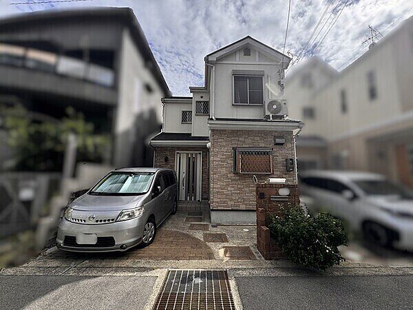 外観：327002978942