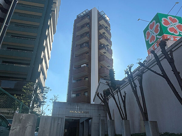 現況空室です。気兼ねなくゆっくりと室内をご覧いただけますので、ぜひ一度ご見学くださいませ。【現地外観】