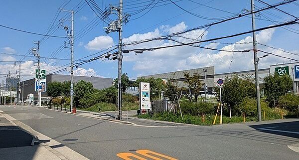 もりのみやキューズモールBASE（約700m）