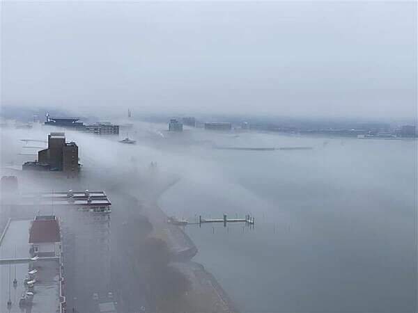 天候等によって様々な顔を見せてくれる琵琶湖の景色です。おうち時間がより豊かになりそうです。【住戸からの眺望】
