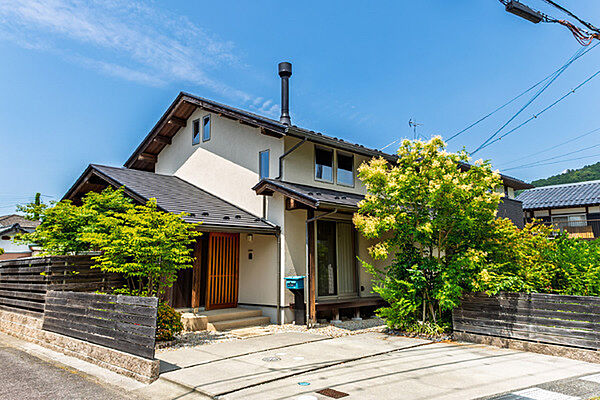 外観：325000121453