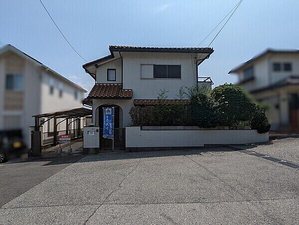外観：328000663931