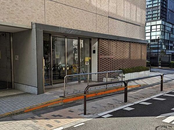千代田区立神田保育園 190m