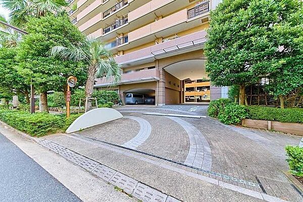 駐車場入口