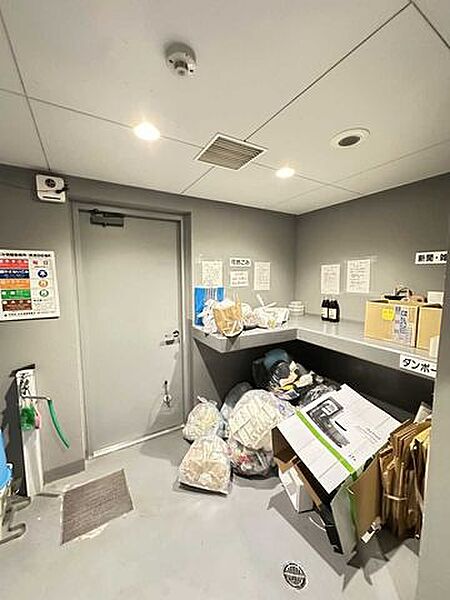ゴミ置場