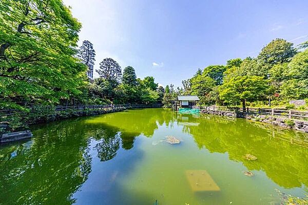 鍋島松濤公園 450m
