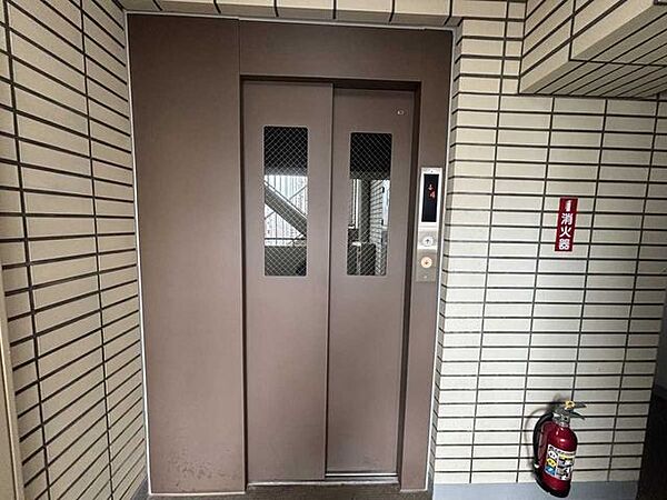 エレベーター