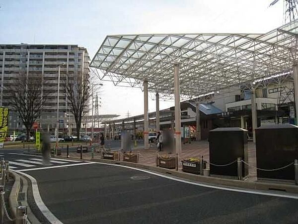 朝霞駅北口ロータリー 2140m