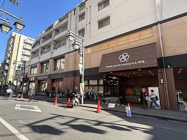 ライフ仲宿店 120m