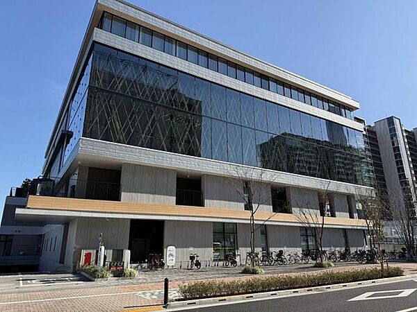 中央区役所　晴海特別出張所 530m
