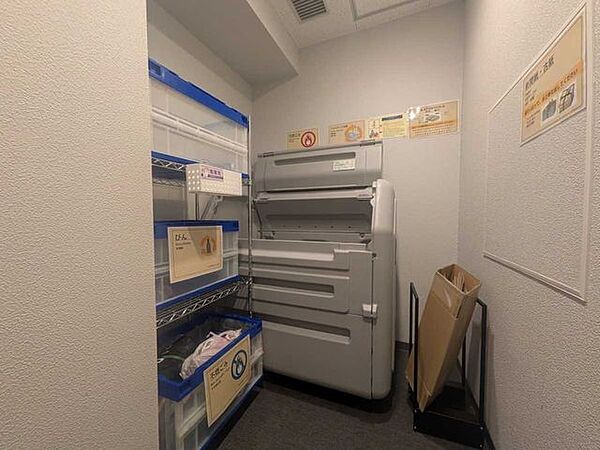 ごみ置き場