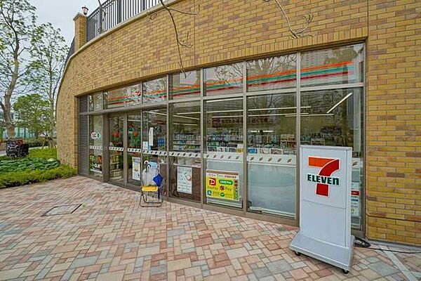 コンビニ　セブンイレブン