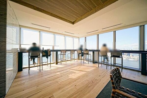SKY LOUNGE OCEAN